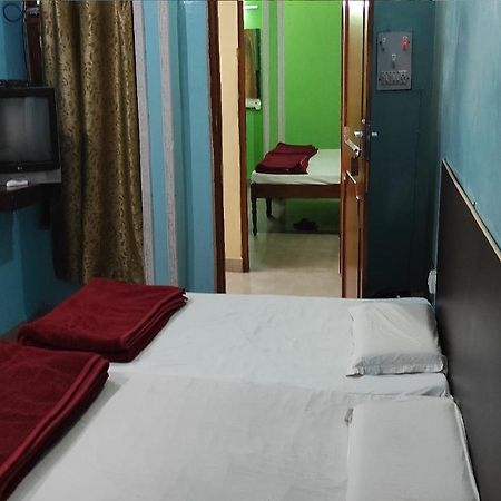 Hotel Avadh Balrāmpur Kültér fotó